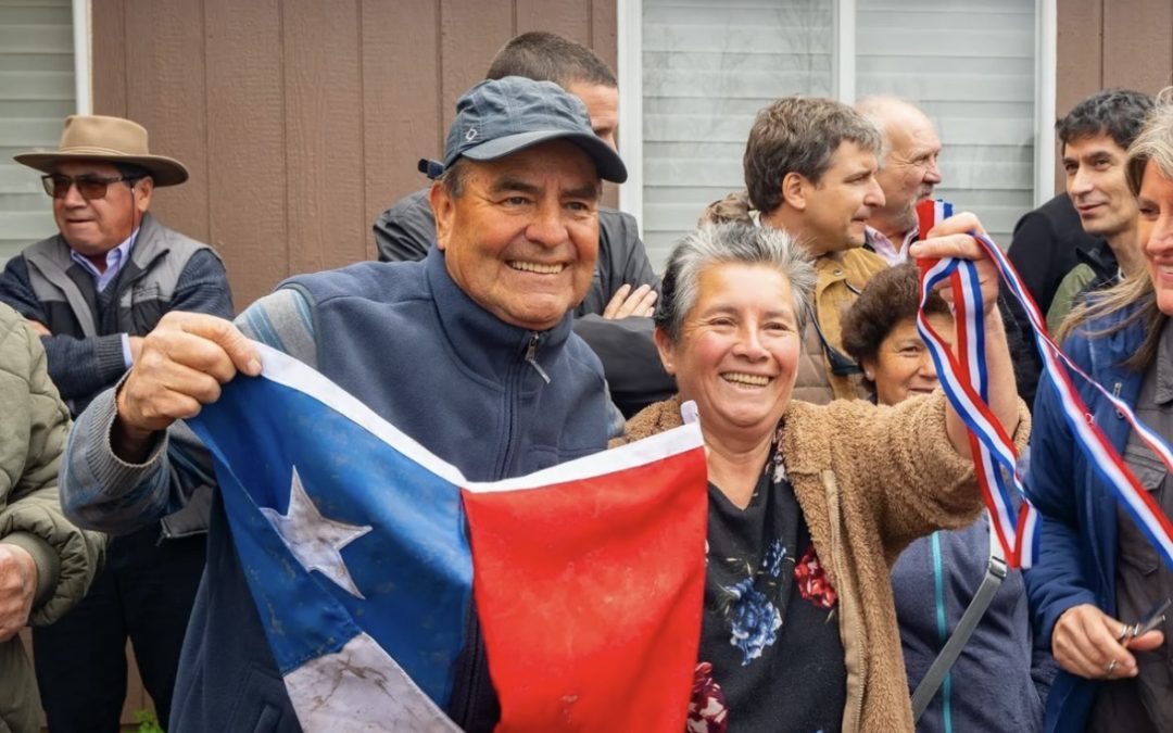 Ringing in the New Year with Community Transformation and Change: Desafío Levantemos Chile